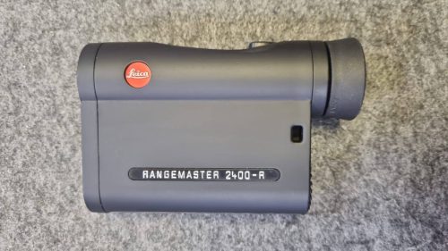 GAMME-LEICA-MASTER-2400-R-3.jpg Télémètre laser Leica Rangemaster CRF 2400-R (OCCASION)